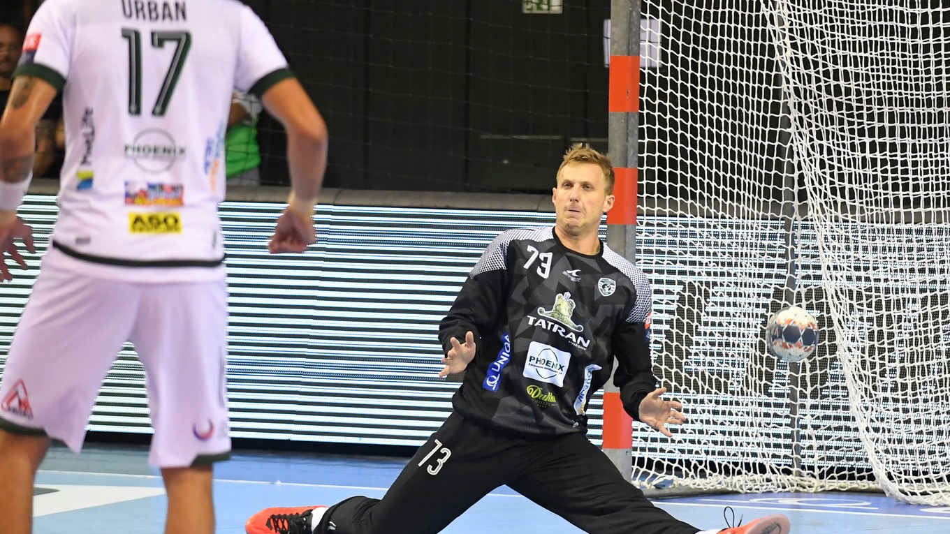 Brankár Tatrana Igor Čupryna získal ocenenie za najkrajší zákrok 2. kola Ligy majstrov.