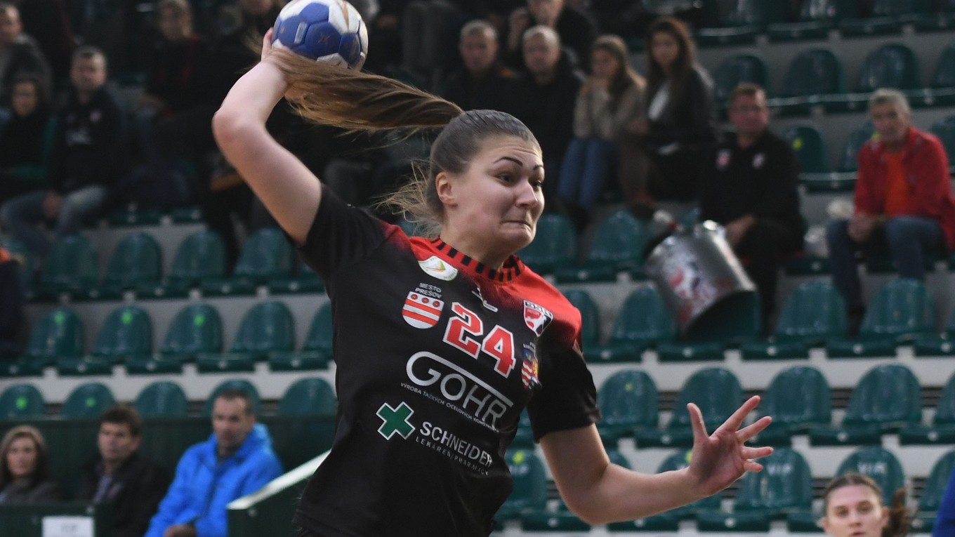 Veronika Vencuriková tvrdí, že z rúk pustili takmer vyhraný zápas.