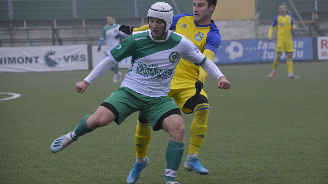 V prípravnom zápase s Košicami nastúpil za Vranov aj Martin Murcko. Po vážnom úraze hlavy hráva s ochrannou prilbou.