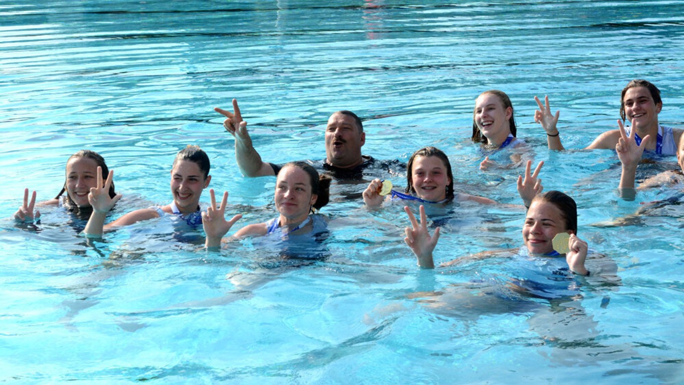 Vodné pólistky ŠG Olympia Košice sú konečne v bazéne.