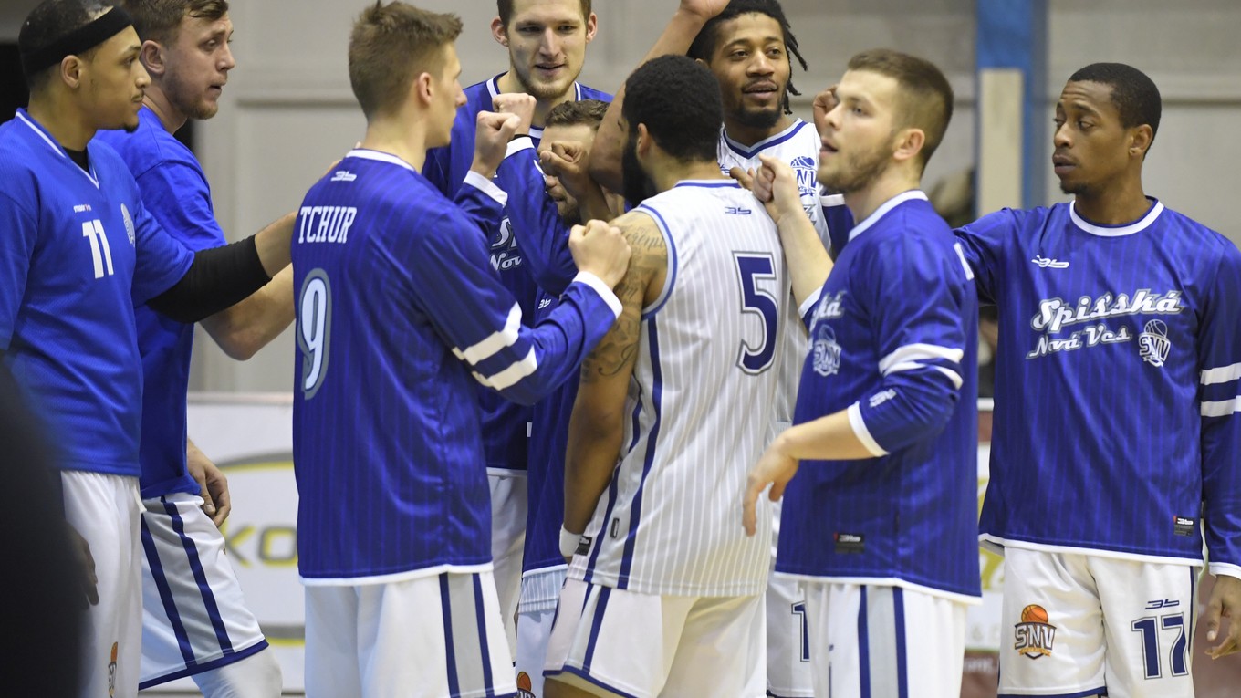 Káder basketbalistov Spišskej Novej Vsi je takmer kompletný.