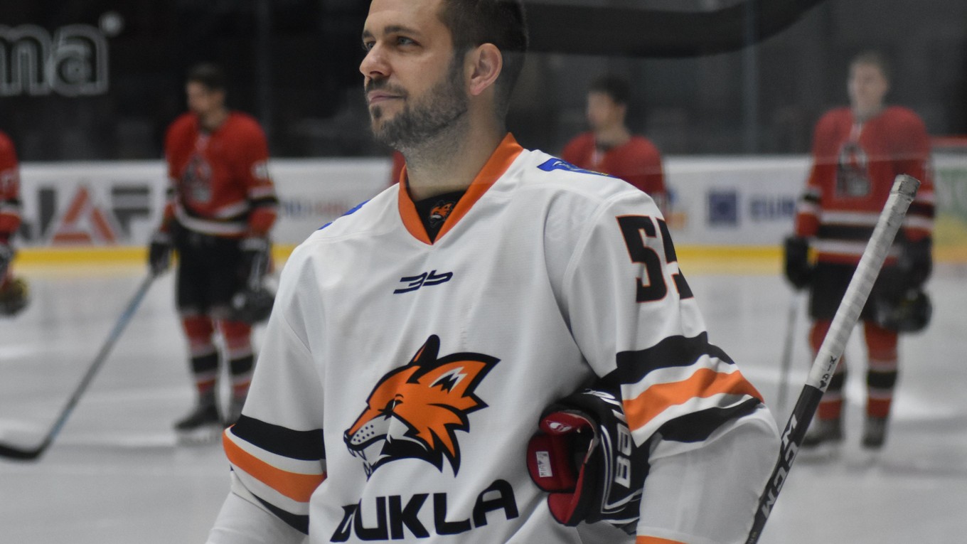 Obranné rady Humenného vystuží skúsený obranca Tomáš Valečko, ktorý hrával aj v Michalovciach.