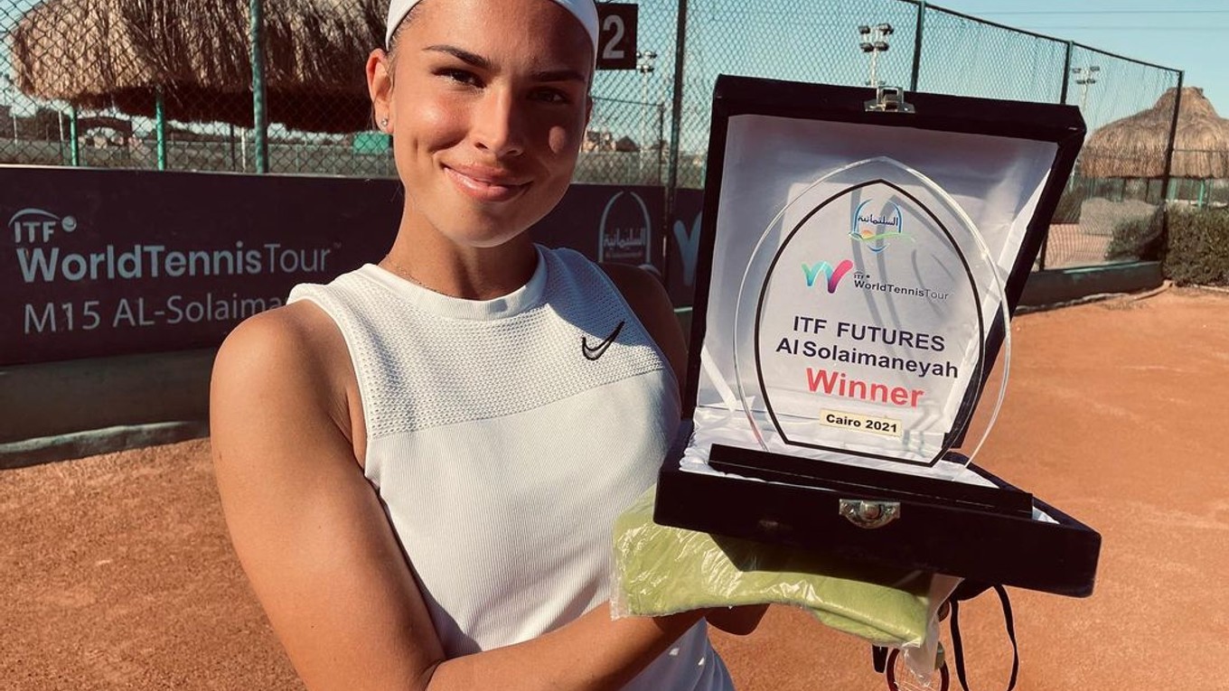 Chantal Škamlová s titulom na okruhu ITF v Káhire.