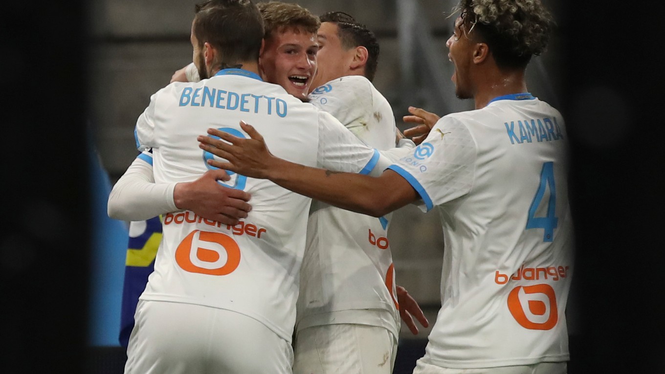 Radosť hráčov Olympique Marseille.