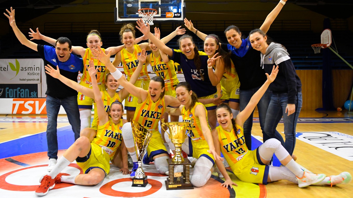 Young Angels Košice získali Slovenský pohár.