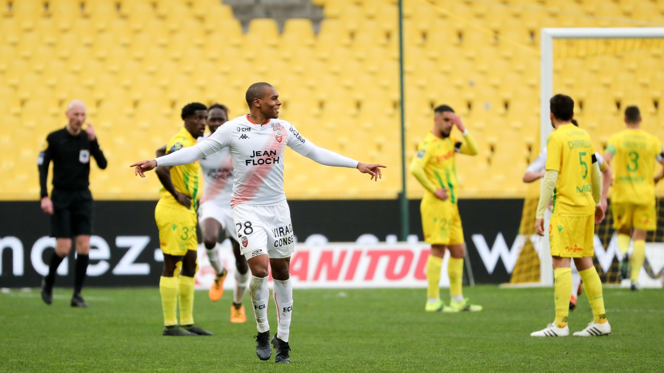 Armand Lauriente po góle zo 40-tich metrov.