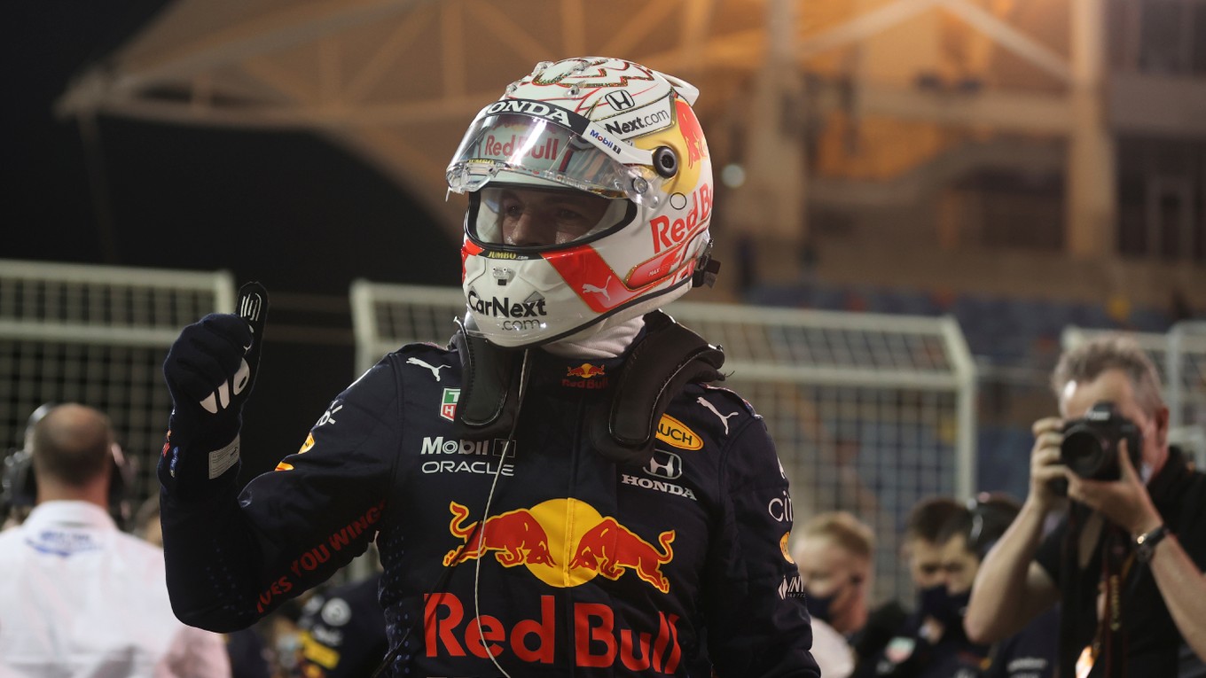 Holanďan Max Verstappen vyhral kvalifikáciu na Veľkú cenu Bahrajnu. 