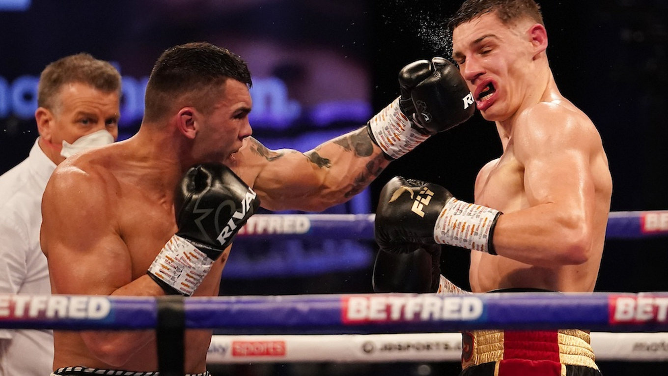 Billam-Smith vs. Ducár.