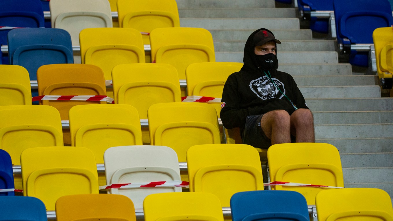 Aktuálne opatrenia sú pre fanúšikov ťažko splniteľné.