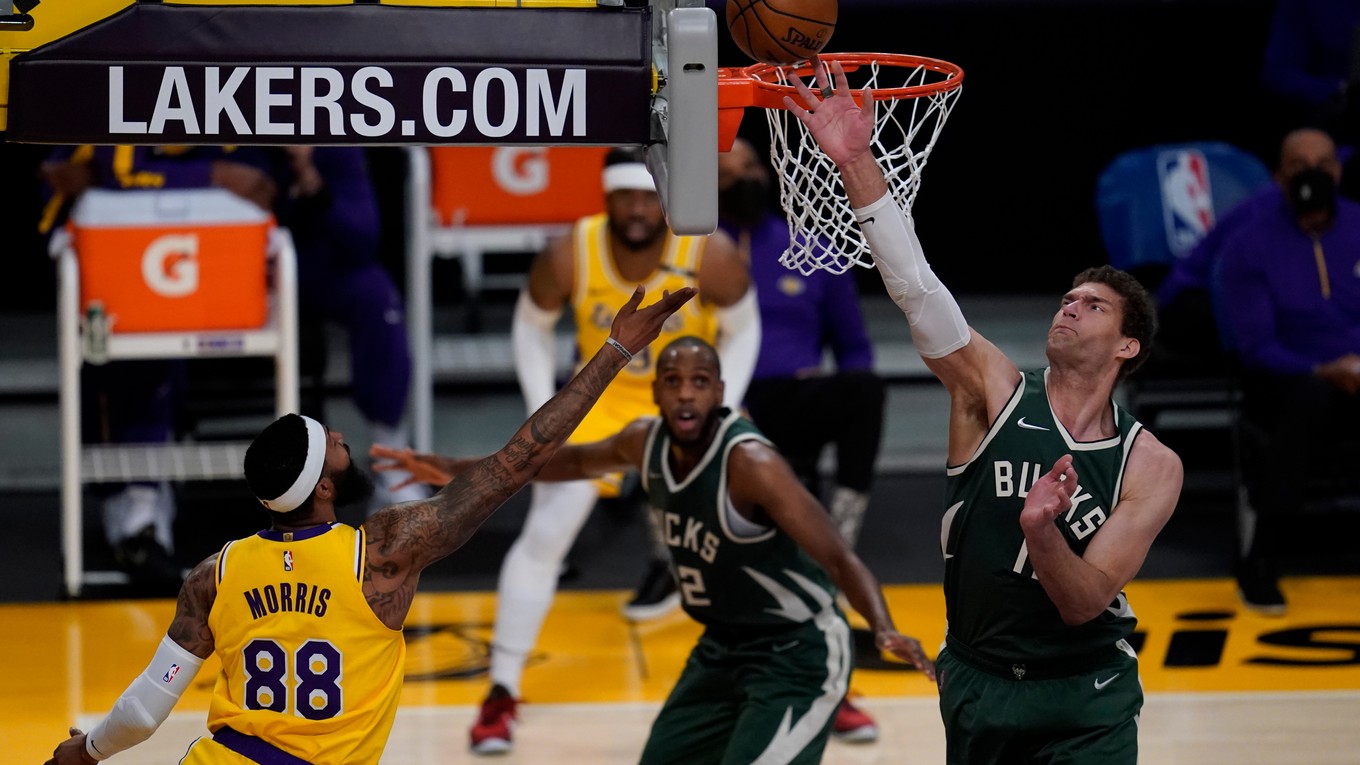 Zápas Los Angeles Lakers - Milwaukee. 