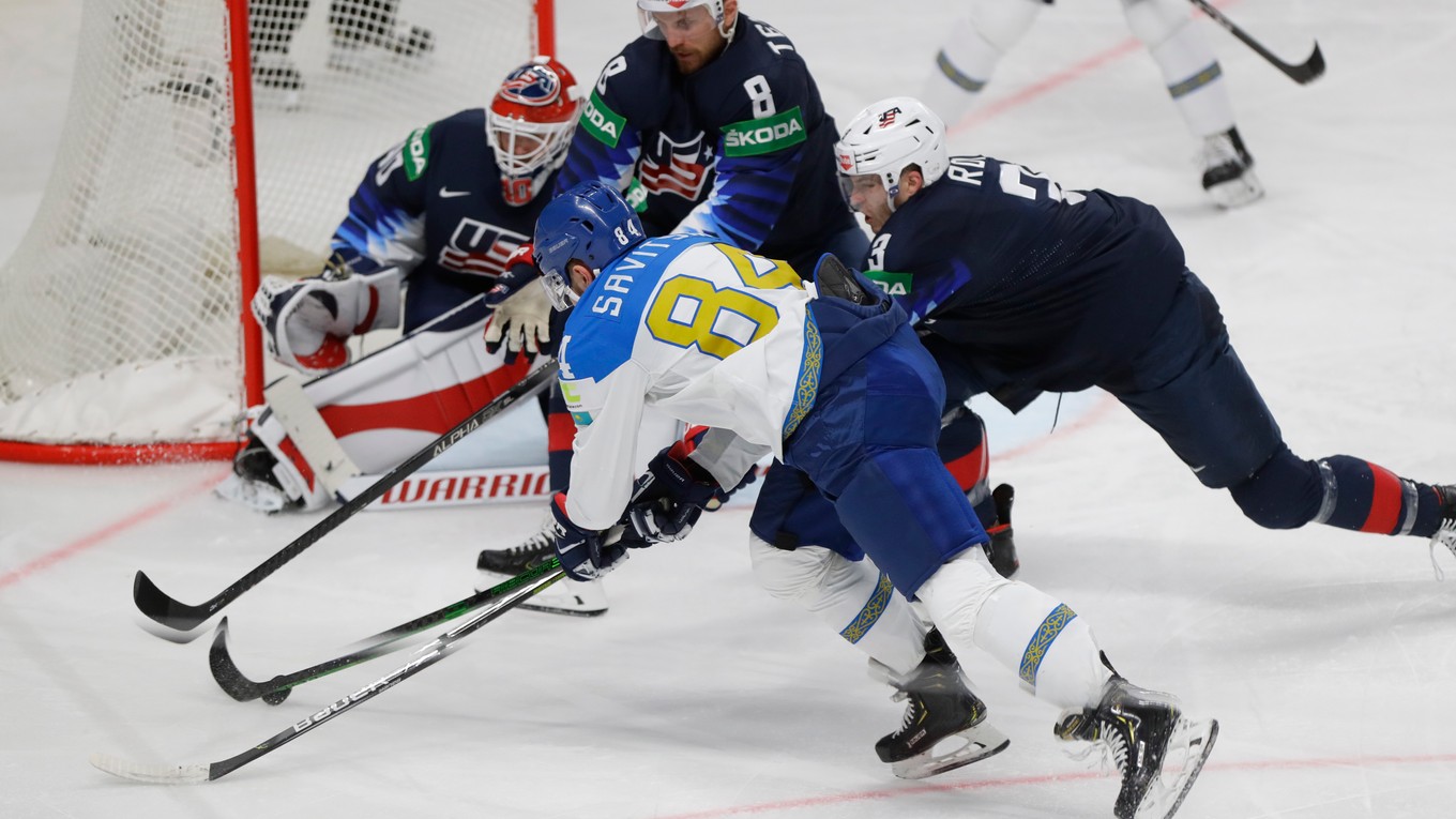 Hokejisti USA zdolali Kazachstan rozdielom triedy.
