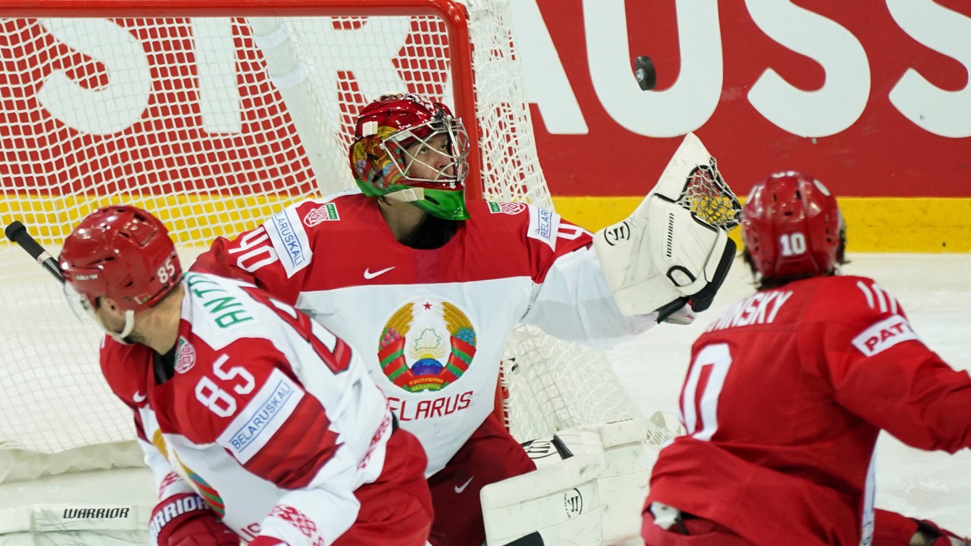 Rusi nastrieľali Bielorusom v poslednom zápase skupiny šesť gólov.