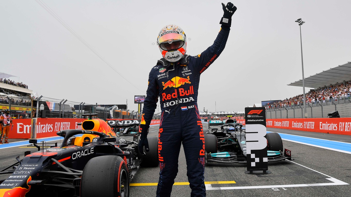 Holandský pretekár Max Verstappen z tímu Red Bull. 