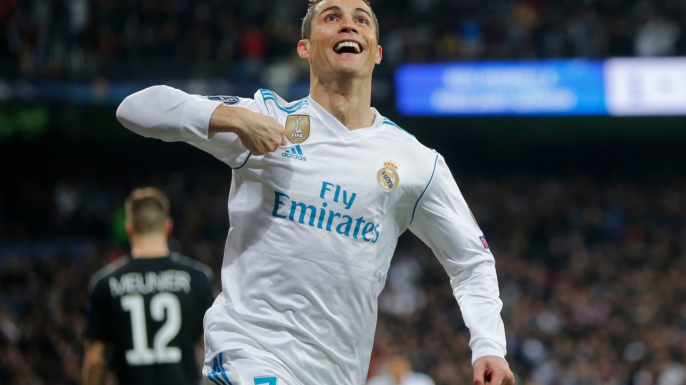 Cristiano Ronaldo v drese Realu Madrid.