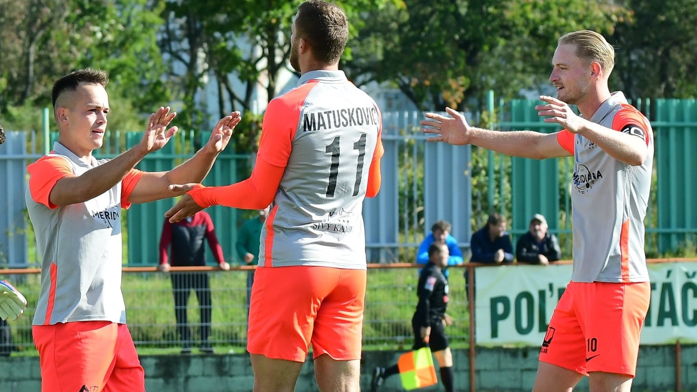 Špecifickú príchuť bude mať zápas pre Matúša Matuškoviča. Kapitána OFK Baník Lehota pod Vtáčnikom, ktorý roky hrával v Pohroní.