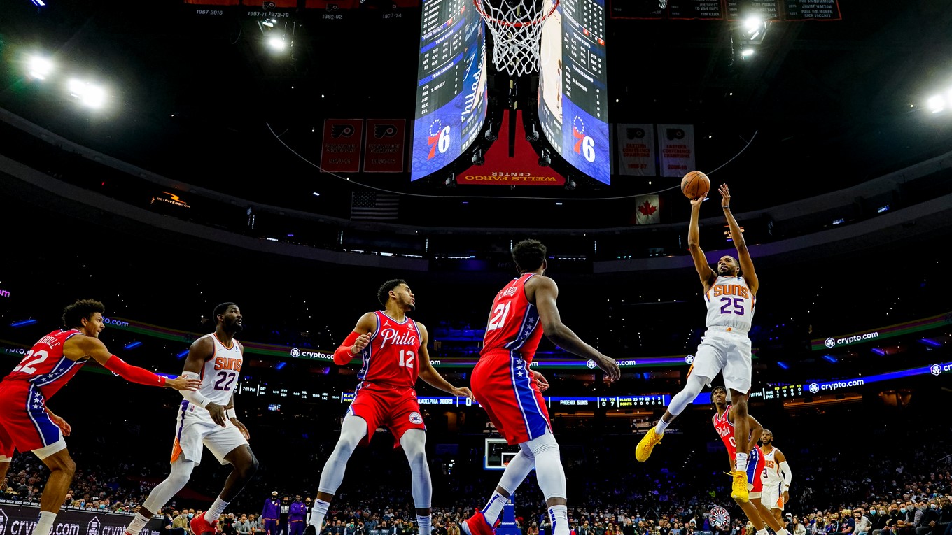 Mikal Bridges z Phoenix Suns.