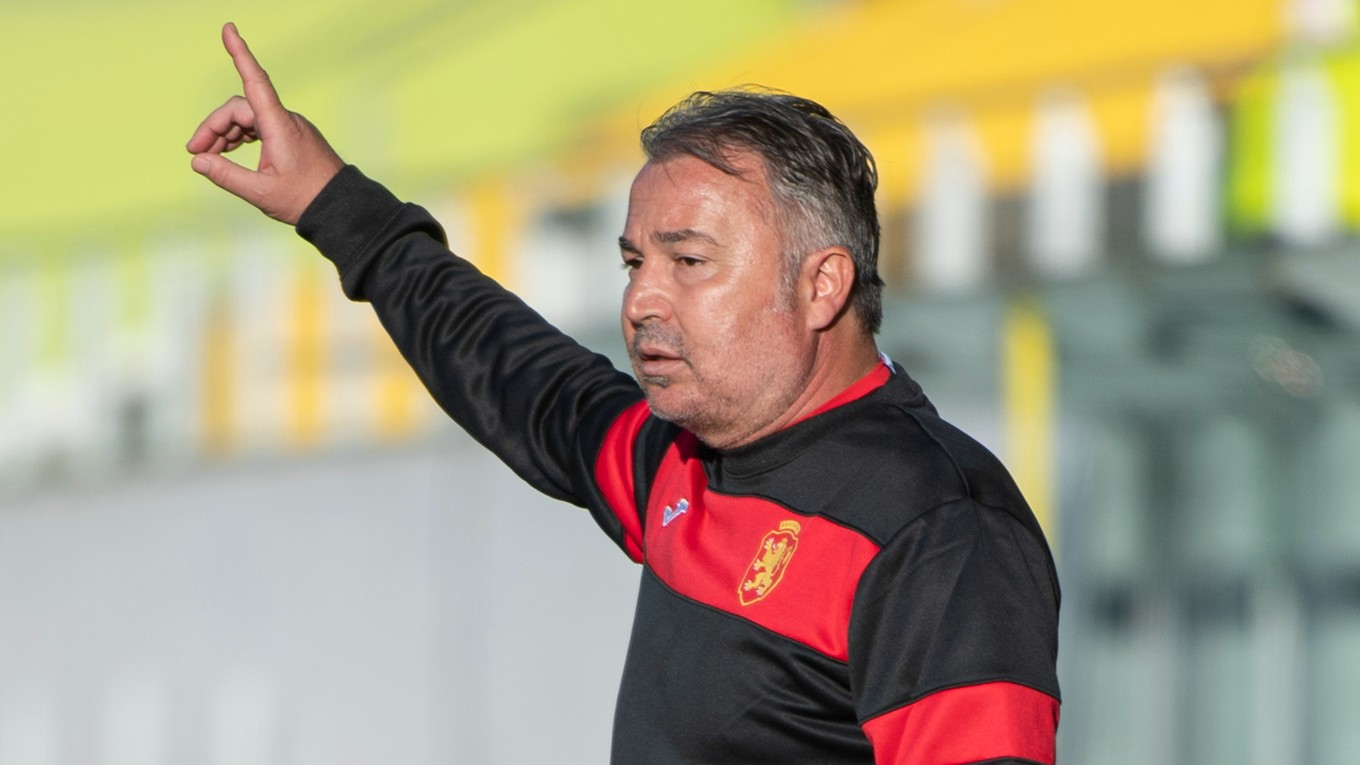 Jasen Petrov. 