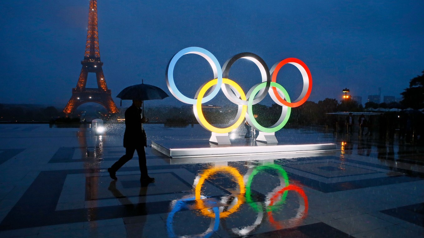 Olympijské kruhy v Paríži