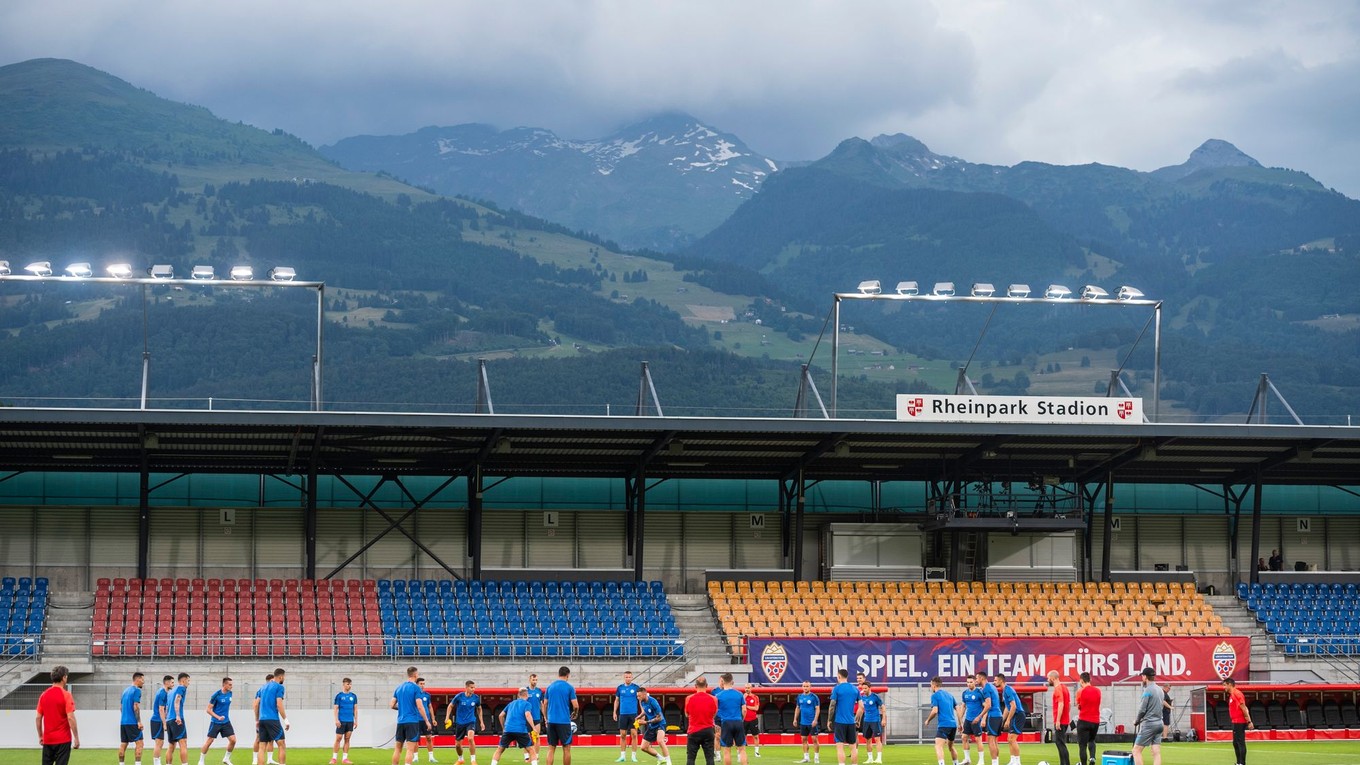 Na snímke tréning slovenskej futbalovej reprezentácie pred utorňajším kvalifikačným zápasom J-skupiny Lichtenštajnsko - Slovensko o postup na ME 2024 vo Vaduze v pondelok 19. júna 2023. 
