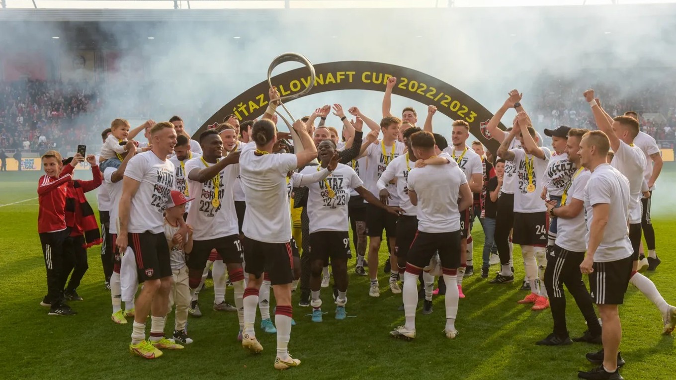 Víťaz Slovenského pohára - Slovnaft Cupu 2022/23 Spartak Trnava.