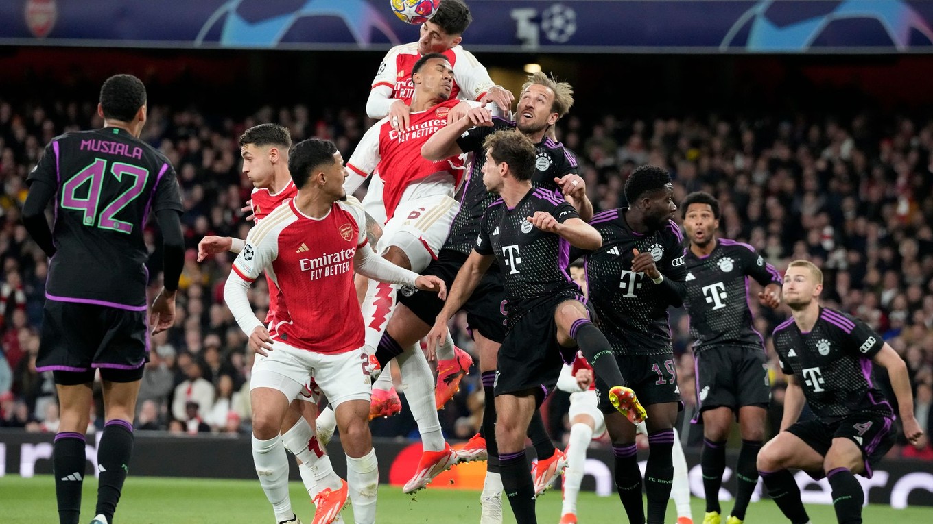 Kai Havertz a Harry Kane v prvom zápase štvrťfinále Ligy majstrov Arsenal FC - Bayern Mníchov.