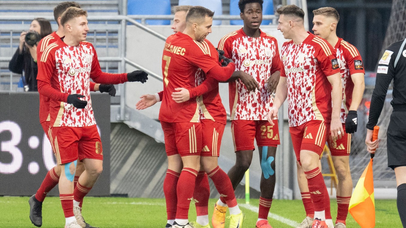 Gólová radosť futbalistov MFK Dukla Banská Bystrica.