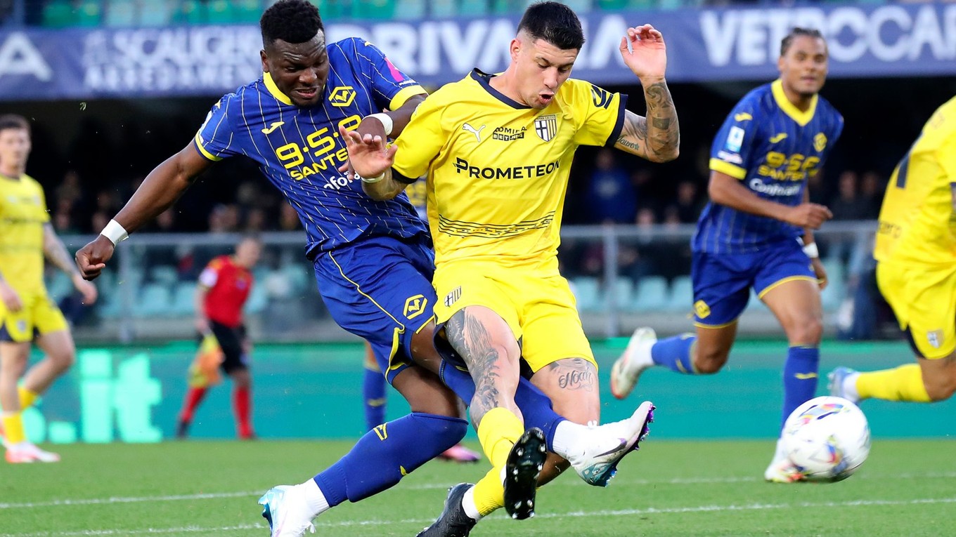 Momentka zo zápasu Hellas Verona - Parma Calcio