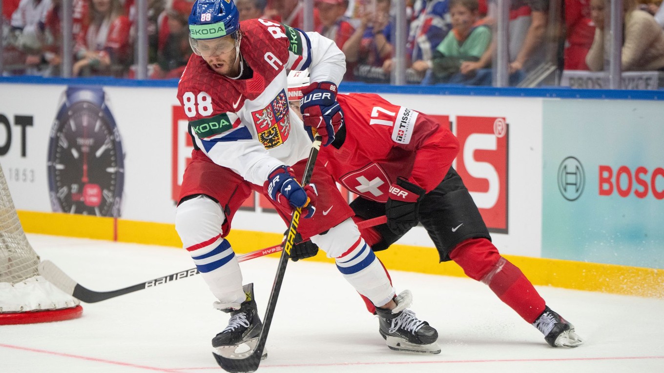David Pastrnňák v zápase Švajčiarsko - Česko na MS v hokeji 2025