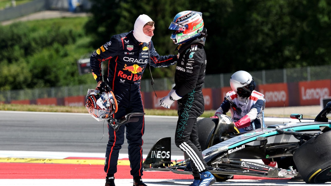 Max Verstappen a Kimi Antonelli po kolízii v Rakúsku