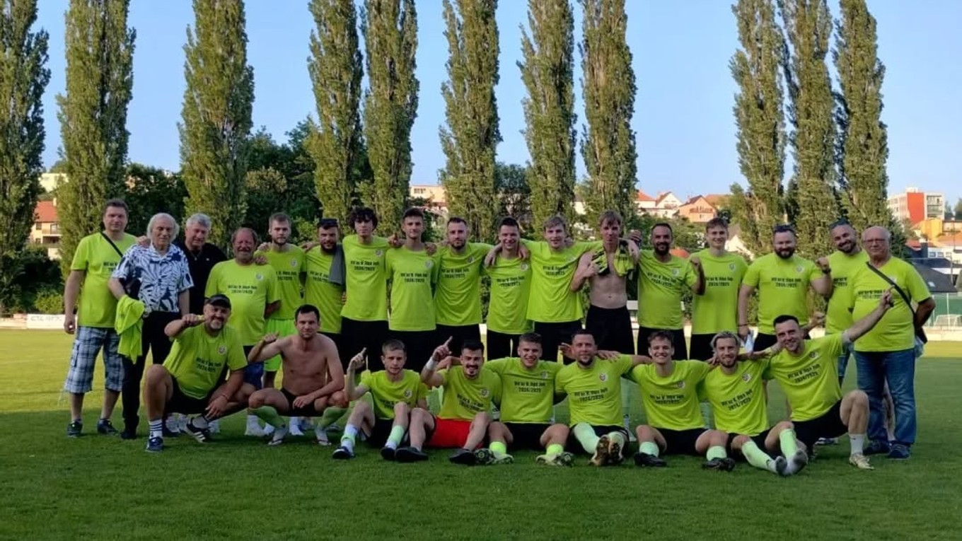 FK Filjo Ladomerská Vieska, víťaz V. ligy Juh SsFZ.