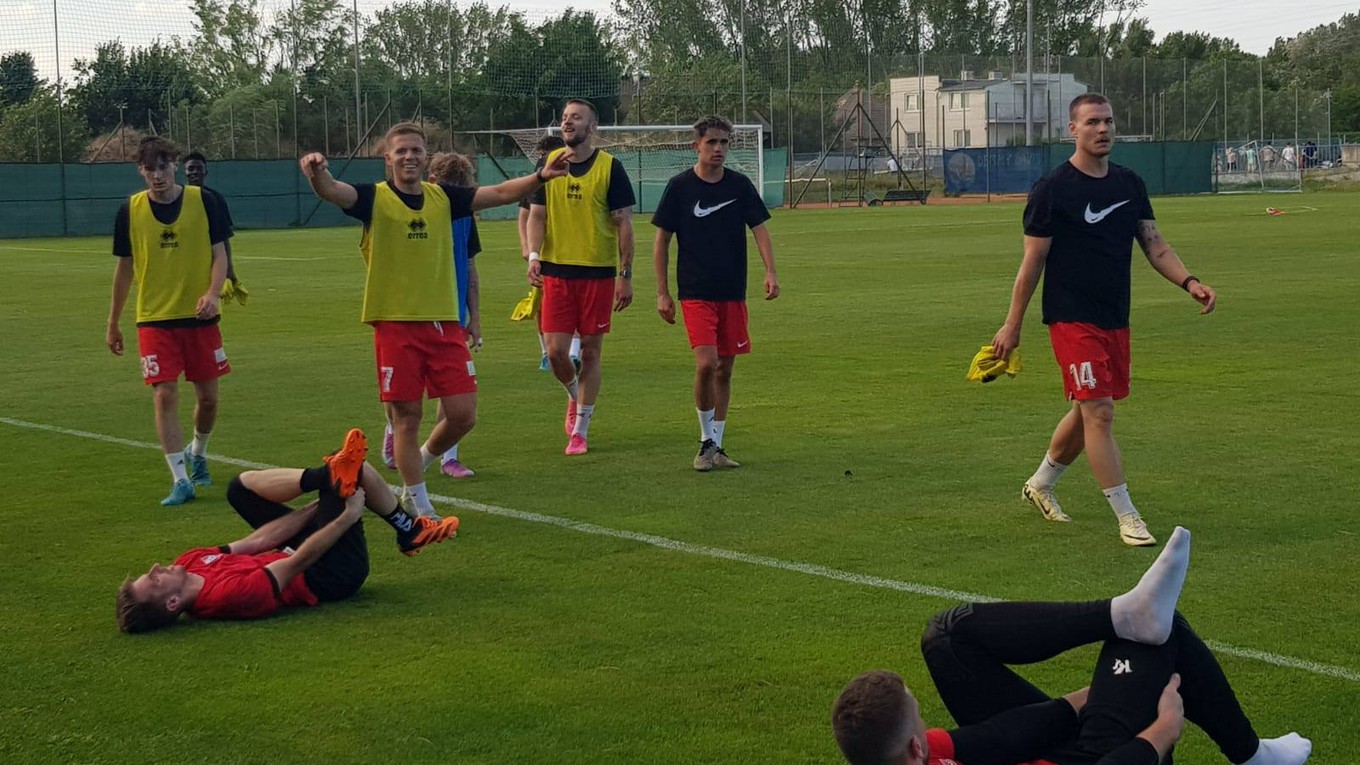 Futbalisti ŠKF Sereď v letnej príprave.