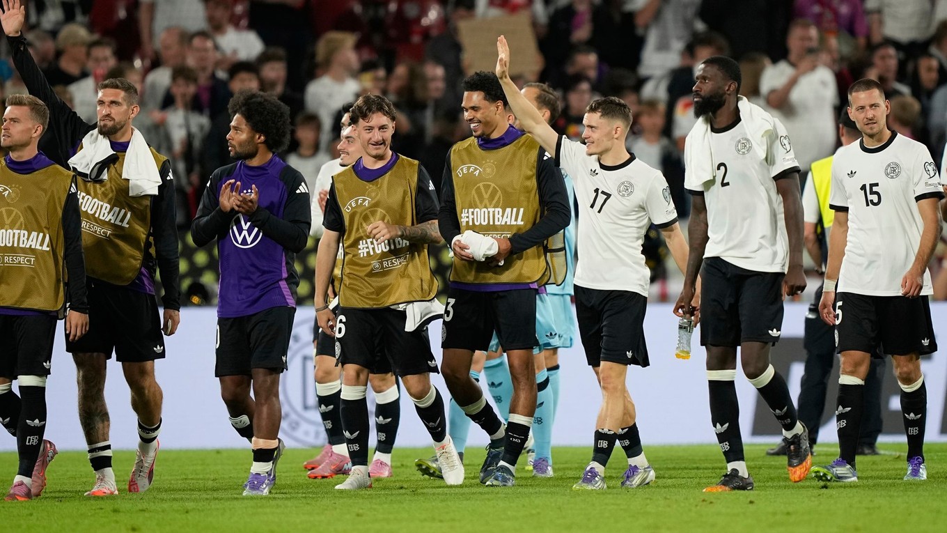 Nemeckí futbalisti po víťazstve 3:1 nad Severným Írskom v kvalifikácii MS 2026.