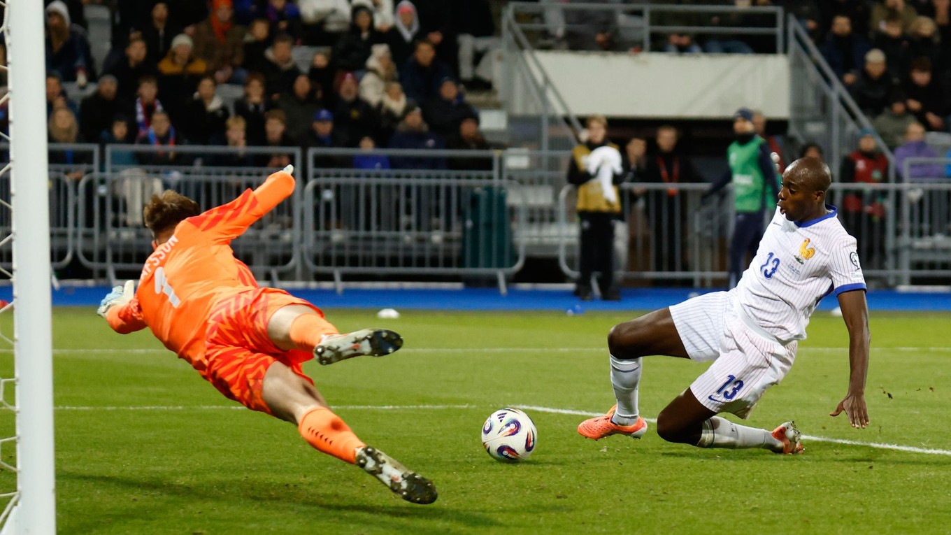 Jean-Philippe Mateta v zápase Island - Francúzsko