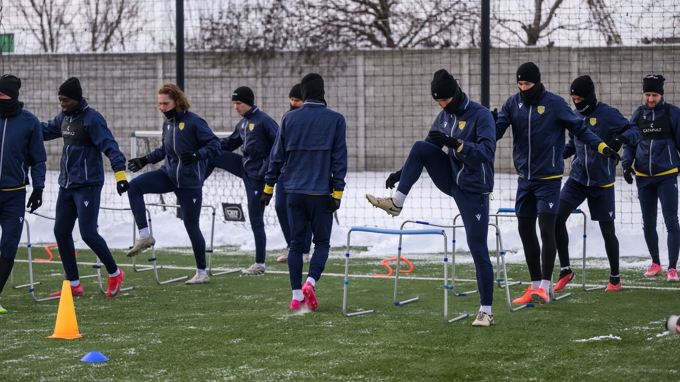 Futbalisti DAC Dunajskej Stredy počas tréningu