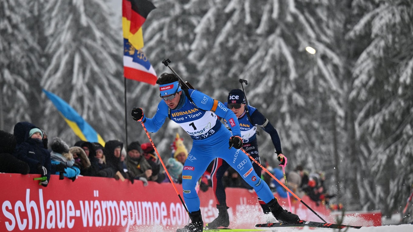 Tommaso Giacomel vyhral stíhačku v Oberhofe.