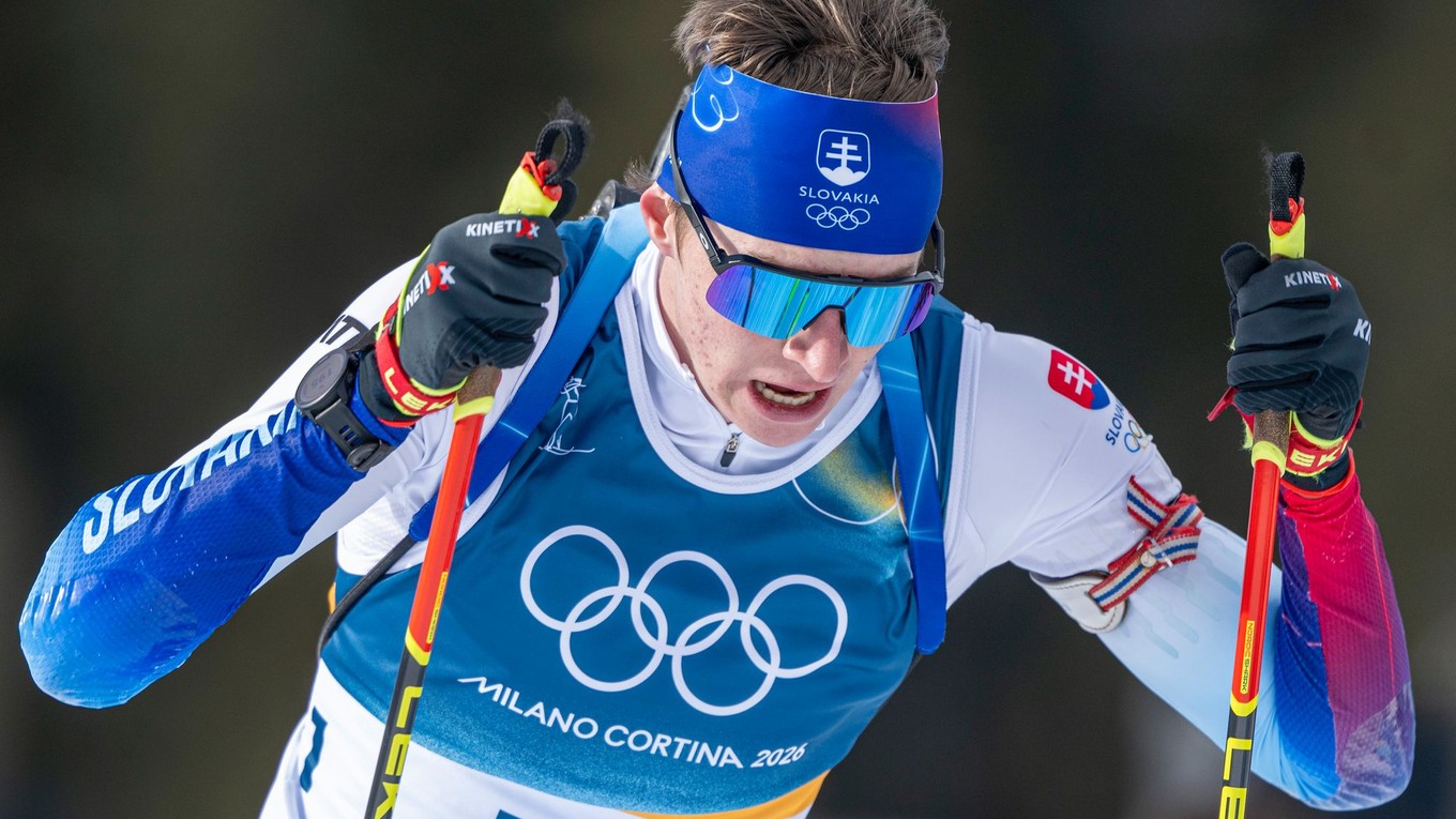 ONLINE: Jakub Borguľa dnes ide stíhacie preteky v biatlone na ZOH 2026.