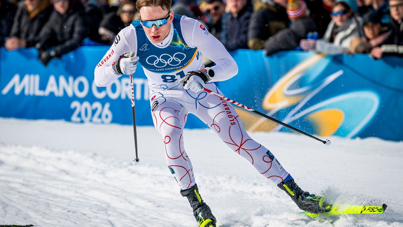 ONLINE: Peter Hinds a Tomáš Cenek dnes idú tímový šprint v bežeckom lyžovaní na ZOH 2026.