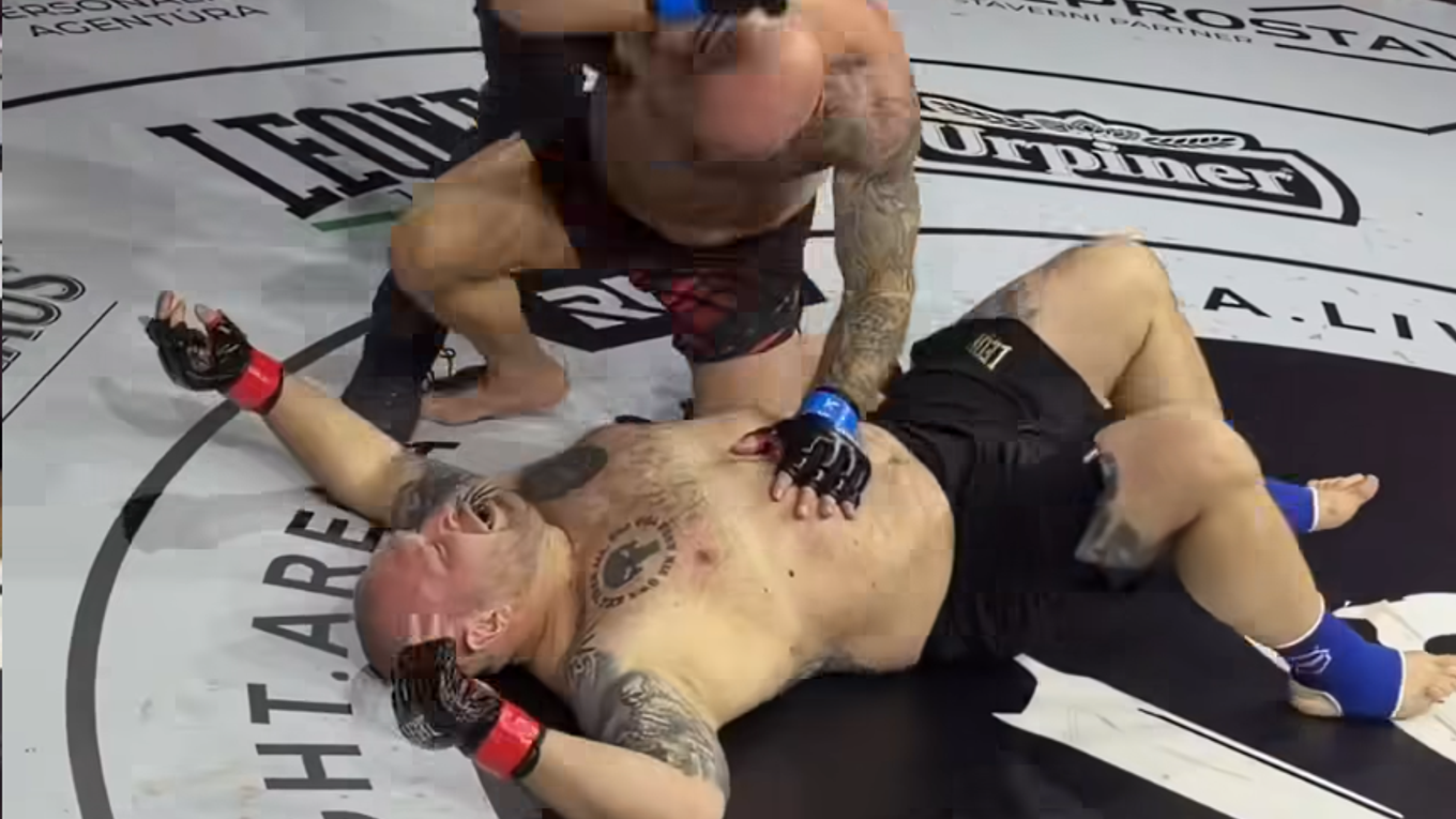 Škondrič ostal po údere v bezvedomí.