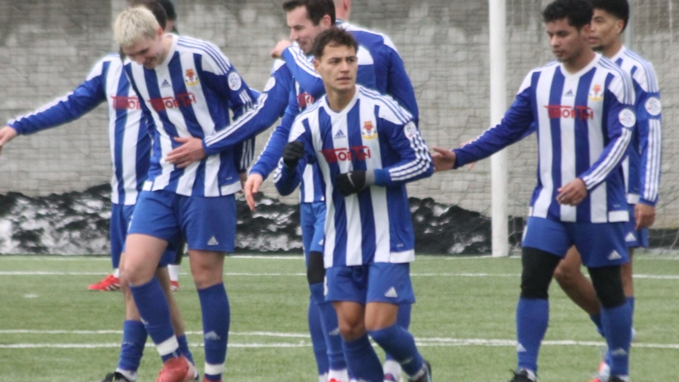 Momentka zo zápasu Stropkov - Gerlachov.