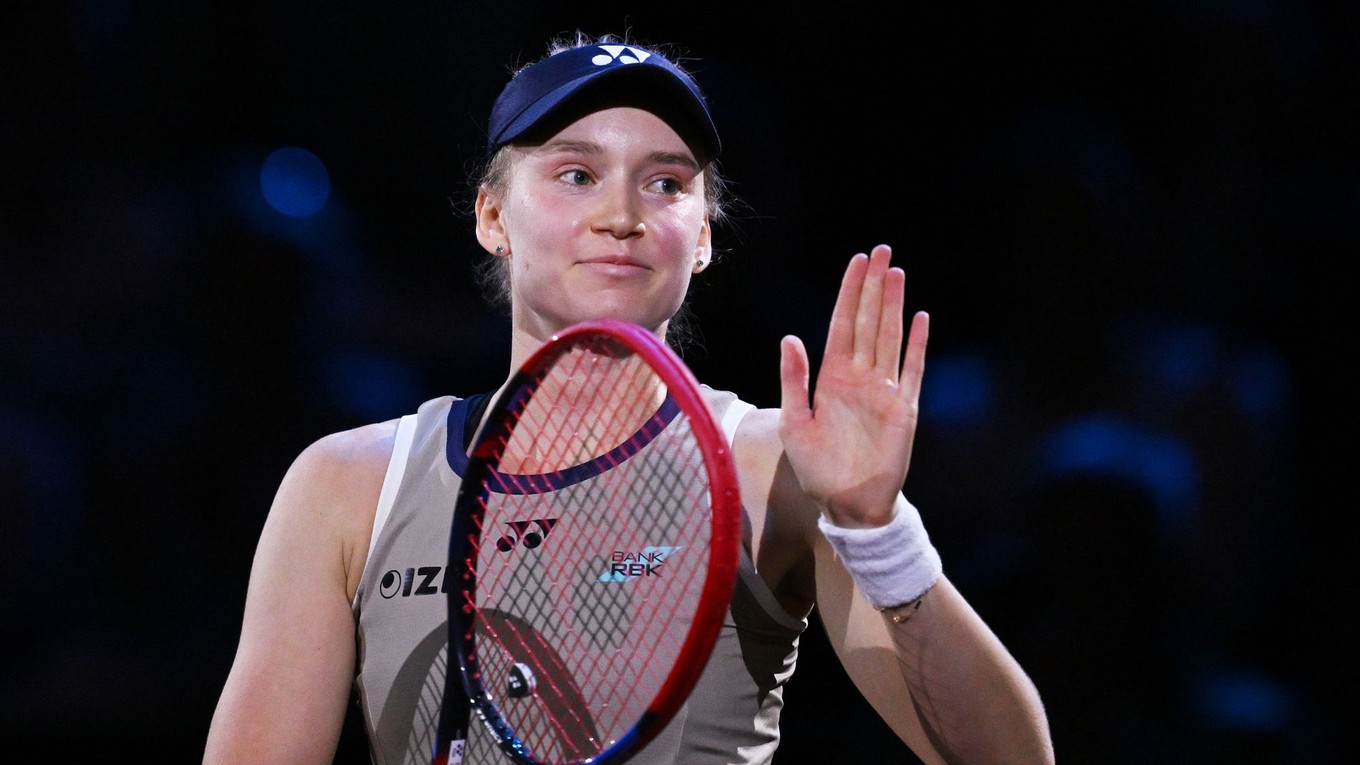 Jelena Rybakinová sa raduje po víťazstve