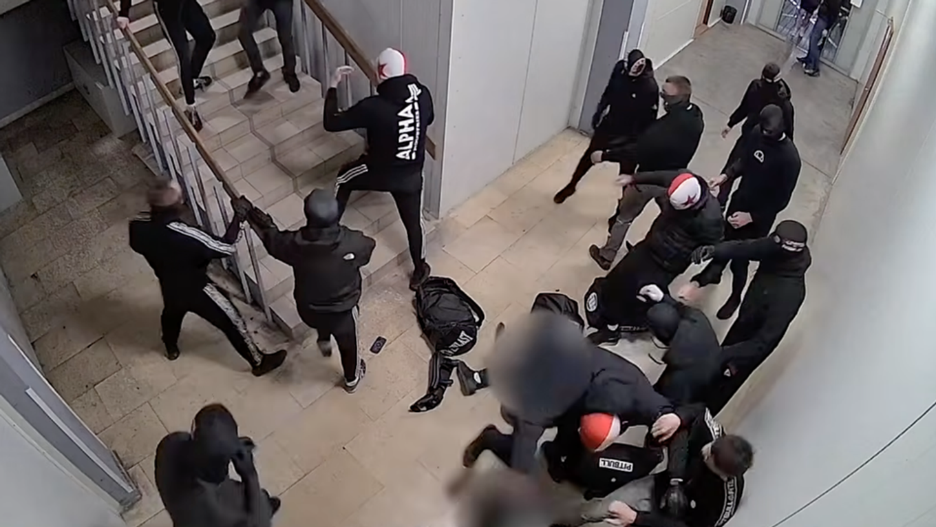 Ultras Slavie napadli piatich mužov