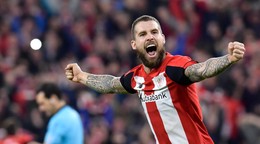 Iňigo Martinez v drese Athletic Bilbao.