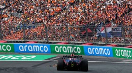 Na snímke domáci holandský pretekár Max Verstappen z tímu Red Bull počas Veľkej ceny Holandska.