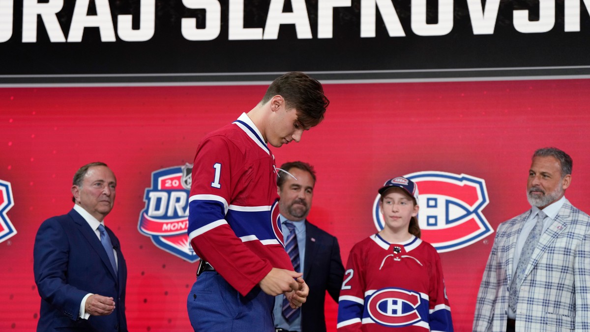 NHL: Juraj Sladkovský môže byť v Montreale prvý Slovák s diakritikou na drese