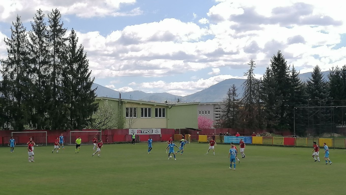 Momentka zo zápasu Bánová - Rimavská Sobota.