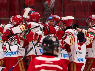 Hráči Prešova sa tešia z víťazstva. 