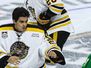 Roberto Leonardo Henriquez (vľavo).