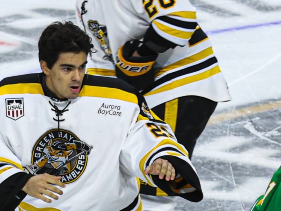 Roberto Leonardo Henriquez (vľavo).