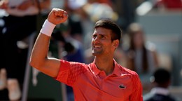 Srbský tenista Novak Djokovič počas Roland Garros 2023.