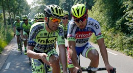 Peter Sagan (vpravo) a Alberto Contador v tíme Tinkoff-Saxo.